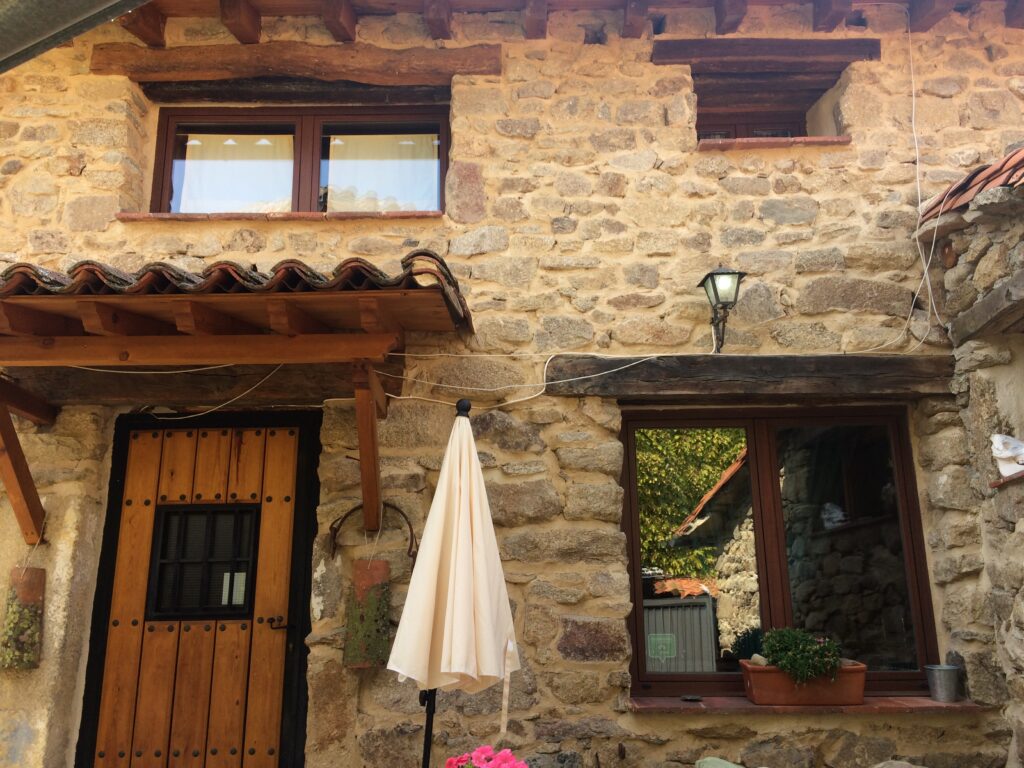 casa rural spa aravalle el colirrojo ecfachada scaled