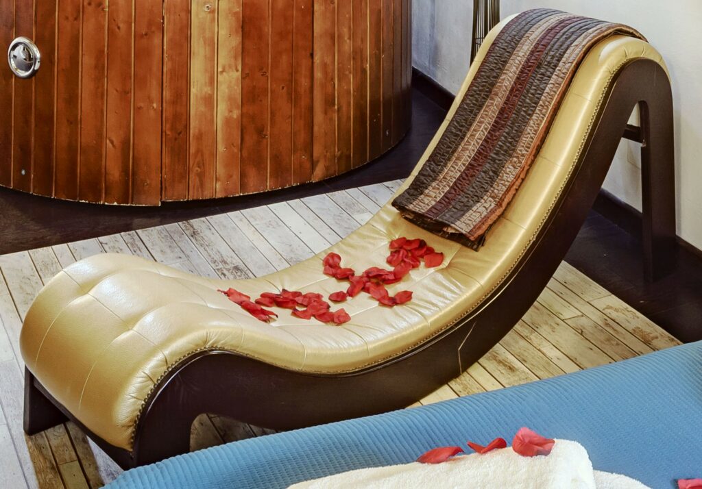 casa rural spa aravalle el naturalista divan