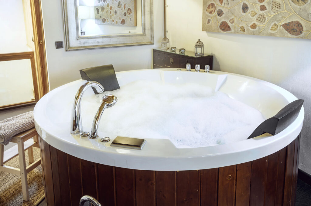 casa rural spa aravalle el naturalista hidromasajeprimerplanoespuma scaled